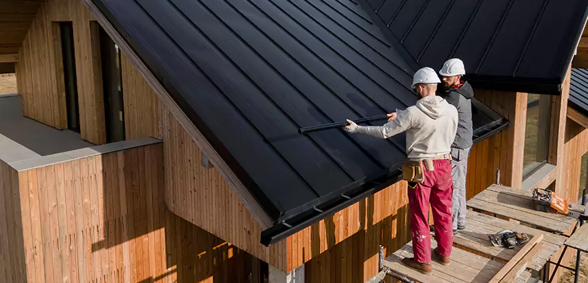 Professional Barn Roof Repair Services in Chicago, IL