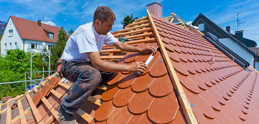 Professional Tile Roofing Services in Chicago, IL