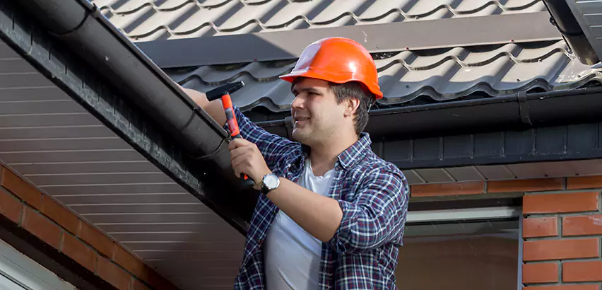 Gutter Fascia Repair in Chicago